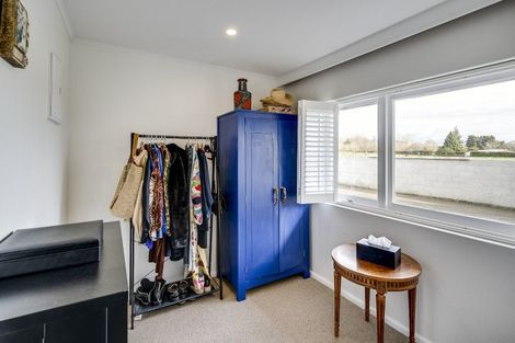 Photo of property in 70 Reynolds Road, Havelock North, 4130