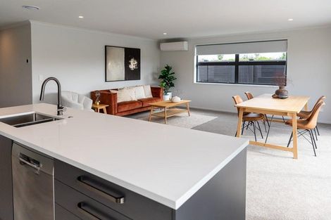 Photo of property in 12 Barrance Avenue, Rototuna North, 3210