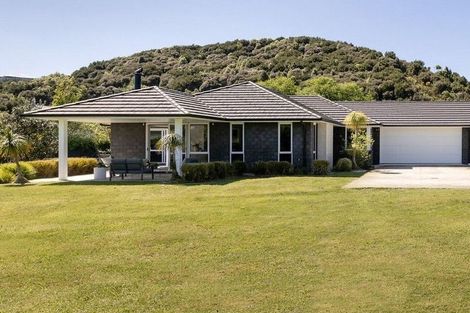 Photo of property in 266 Lakes Boulevard, Pyes Pa, Tauranga, 3112