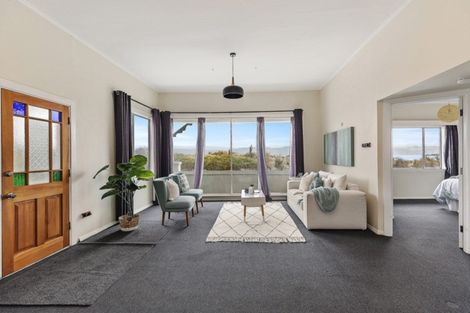Photo of property in 185 Marine Parade, Seatoun, Wellington, 6022