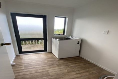 Photo of property in 19 Ian Sage Avenue, Torbay, Auckland, 0630