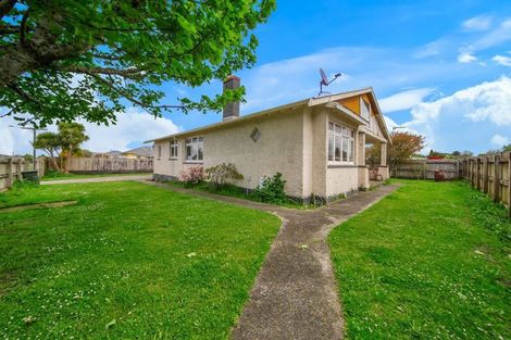 Photo of property in 15 Lear Street, Stratford, 4332