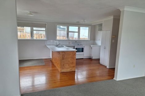 Photo of property in 33 Henderson Crescent, Parkvale, Tauranga, 3112