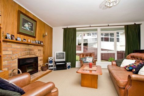 Photo of property in 14 Tilden Avenue, Hillcrest, Auckland, 0627