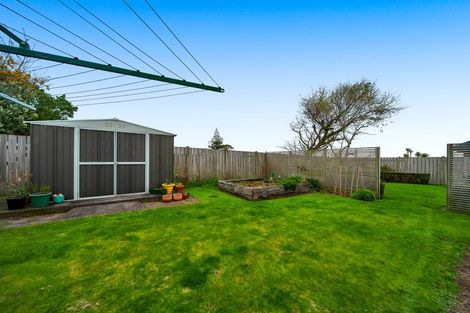 Photo of property in 35 Maire Street, Hawera, 4610
