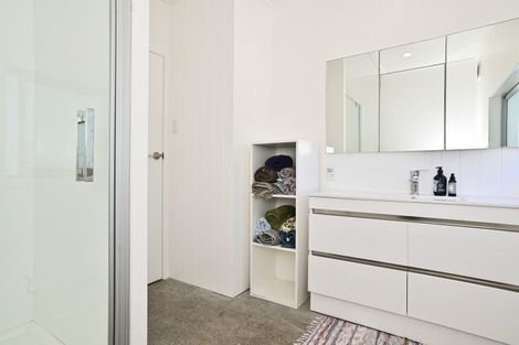 Photo of property in 177 Mahia East Coast Road, Mahia, 4198