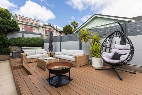 Photo of property in 39b Braithwaite Street, Karori, Wellington, 6012