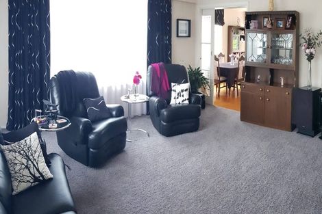 Photo of property in 10 Kukupa Grove, Heretaunga, Upper Hutt, 5018