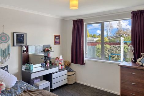 Photo of property in 3/8a Christie Crescent, Havelock North, 4130