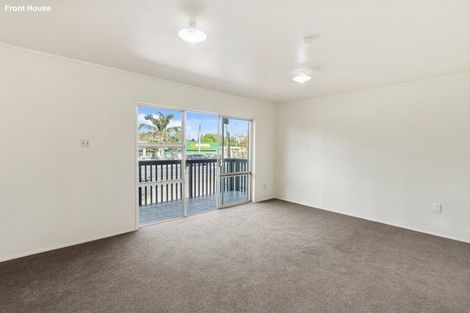 Photo of property in 1/138 Great South Road, Drury, 2113