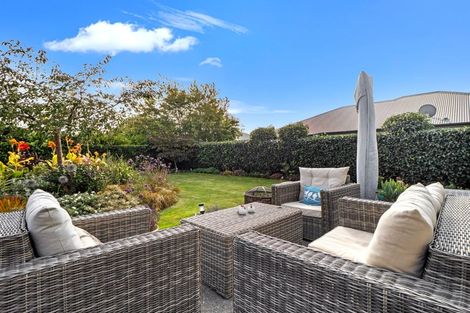 Photo of property in 42 Watkins Drive, Rangiora, 7400
