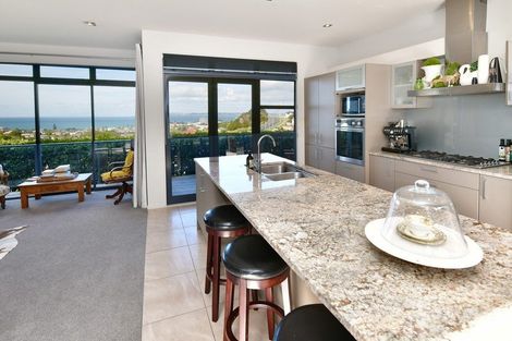 Photo of property in 15 Maire Road, Orewa, 0931