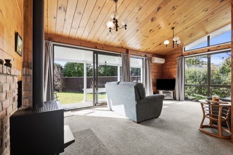 Photo of property in 15 Dunsinane Place, Marton, 4710