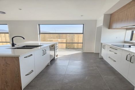 Photo of property in 6 Dynes Road, Rolleston, 7615