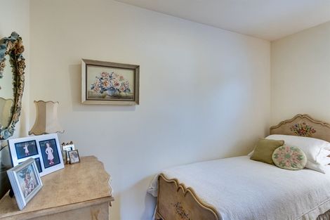 Photo of property in 10 Montpelier Drive, Taradale, Napier, 4112