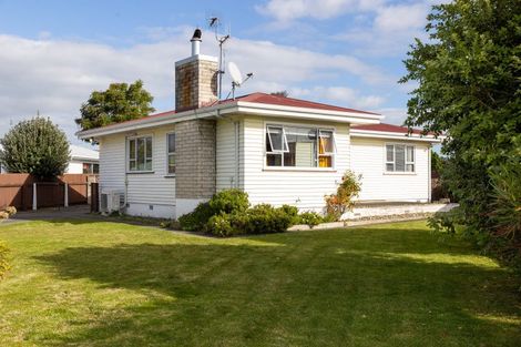 Photo of property in 32 Trinity Crescent, Pirimai, Napier, 4112