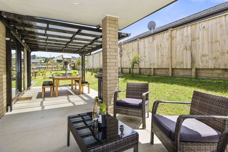 Photo of property in 13 Millbrae Place, Pokeno, 2402