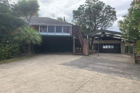Photo of property in 27 Wairau Road, Forrest Hill, Auckland, 0627