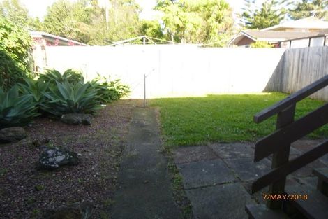 Photo of property in 1b/2 Divich Avenue, Te Atatu South, Auckland, 0610