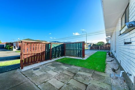 Photo of property in 1/17 Apollo Place, Papanui, Christchurch, 8052