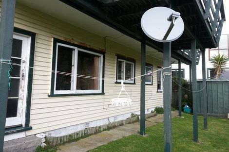 Photo of property in 94 Karepa Street, Brooklyn, Wellington, 6021