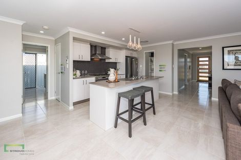 Photo of property in 18 Blackadder Road, Pegasus, 7612