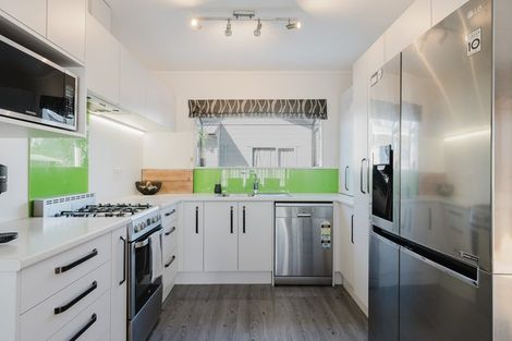 Photo of property in 25 Kentucky Crescent, Nawton, Hamilton, 3200