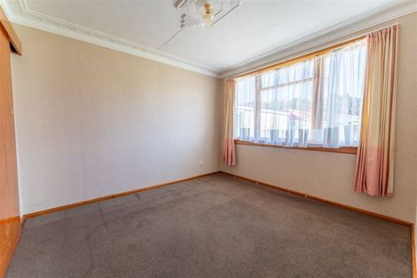 Photo of property in 35 Taward Street, Oamaru North, Oamaru, 9400