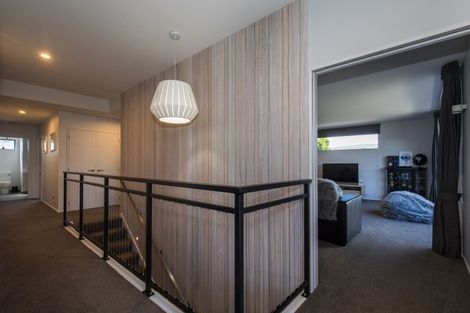 Photo of property in 48 Minaret Ridge, Wanaka, 9305