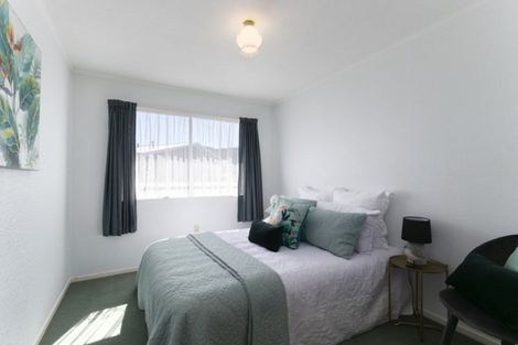 Photo of property in 7 Kew Grove, Wainuiomata, Lower Hutt, 5014