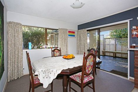 Photo of property in 7b Kelvin Road, Papakura, 2110