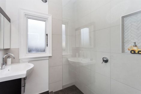 Photo of property in 30 Buffon Street, Waltham, Christchurch, 8023