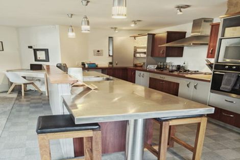 Photo of property in 126 Creswick Terrace, Northland, Wellington, 6012