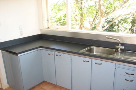 Photo of property in 26 Amapur Drive, Khandallah, Wellington, 6035