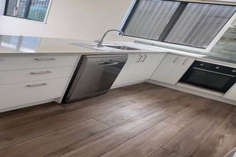 Photo of property in 21 Tireti Road, Titahi Bay, Porirua, 5022