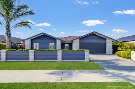 Photo of property in 30 Harding Drive, Papamoa Beach, Papamoa, 3118