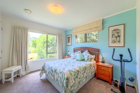 Photo of property in 9538 Paeroa Kopu Road, Kopu, Thames, 3578