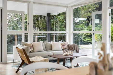 Photo of property in 86 Upper Waiwera Road, Puhoi, Silverdale, 0994