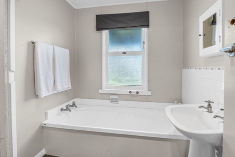 Photo of property in 86 Rua Avenue, Waitarere Beach, Levin, 5510