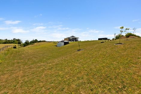 Photo of property in 11 Leith Road, Okato, New Plymouth, 4374