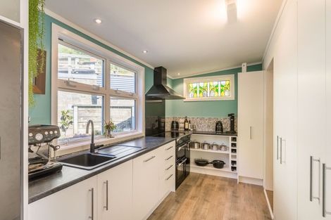 Photo of property in 56 Cluny Road, Plimmerton, Porirua, 5026