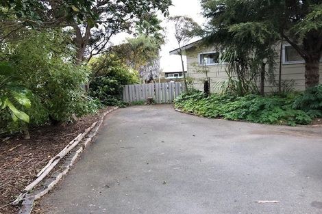 Photo of property in 5 Larch Grove, Paraparaumu, 5032