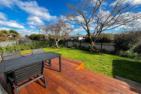 Photo of property in 20 Torquay Place, Bryndwr, Christchurch, 8053