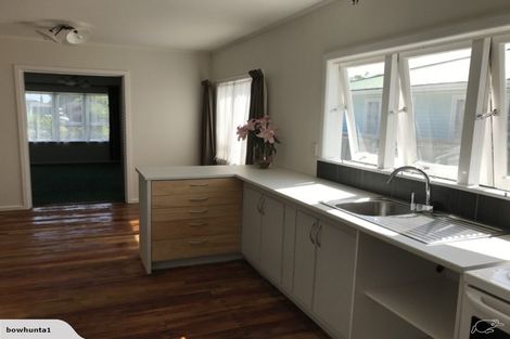 Photo of property in 3 Curling Crescent, Onekawa, Napier, 4110