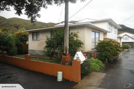 Photo of property in 44a Saint Ronans Avenue, Waterloo, Lower Hutt, 5011
