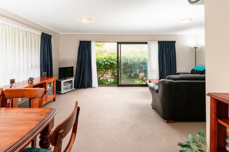Photo of property in 12 Makatote Grove, Churton Park, Wellington, 6037