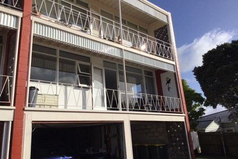 Photo of property in 12/219 Onewa Road, Birkenhead, Auckland, 0626