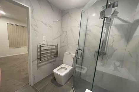 Photo of property in 74c Miller Road, Mangere Bridge, Auckland, 2022