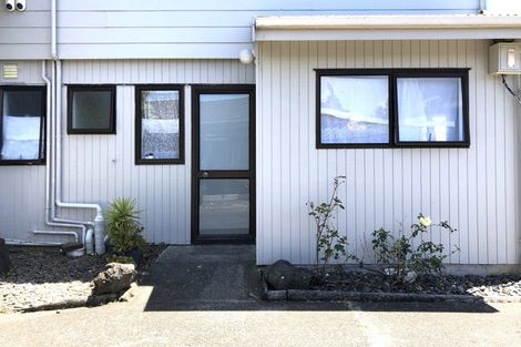 Photo of property in 13 Balloch Street, Randwick Park, Auckland, 2105