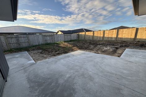 Photo of property in 13 Corrib Grove, Milson, Palmerston North, 4414